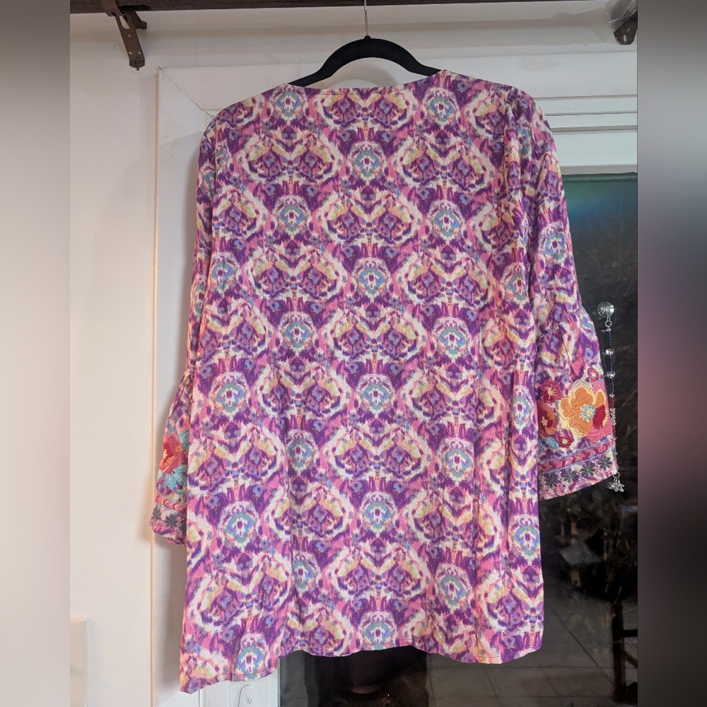 Savanna Jane Vibrant Floral Tunic Blouse - Pink and Orange NWT - Picture 9 of 9